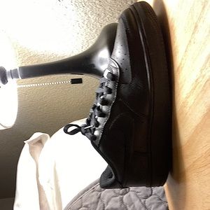 Black Air Force 1 size 5y original perfect condition